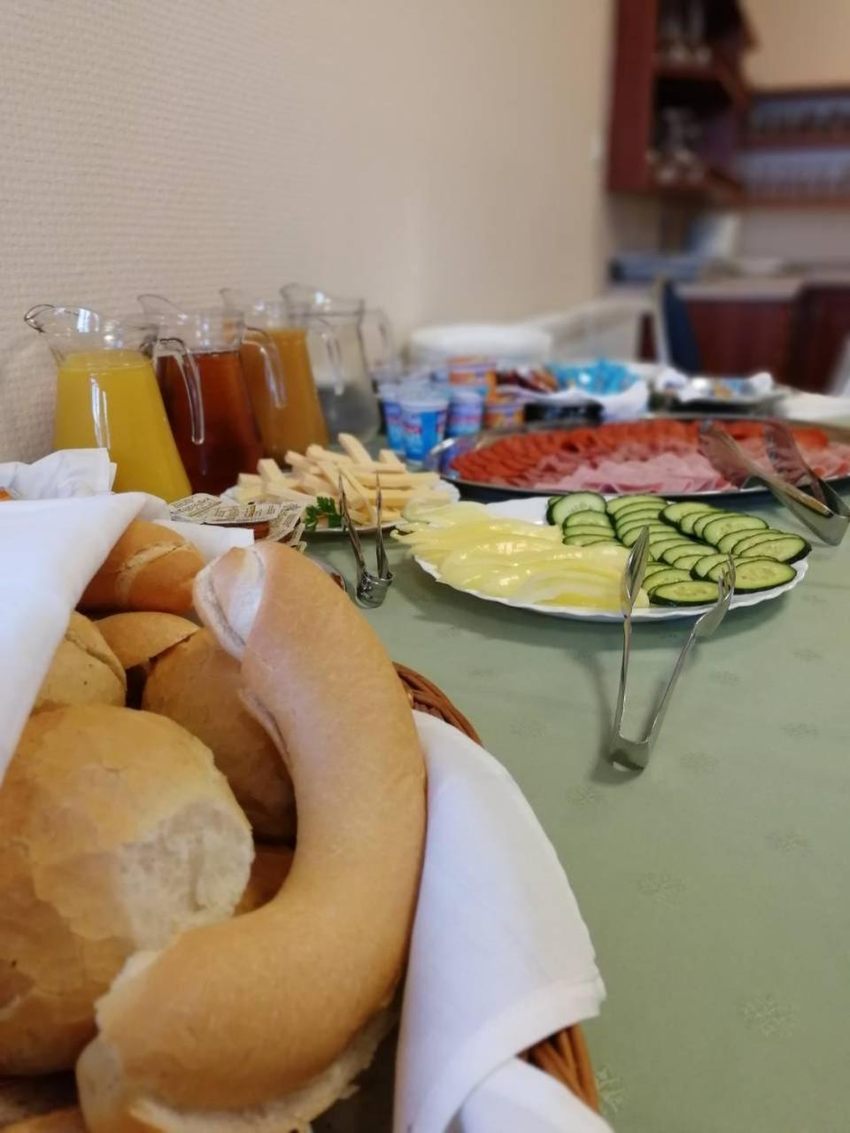 Ipari Park Panzio Hotell Szolnok Eksteriør bilde
